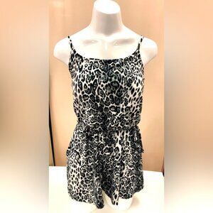 EYE CANDY ANIMAL PRINT ROMPER IN SIZE MEDIUM